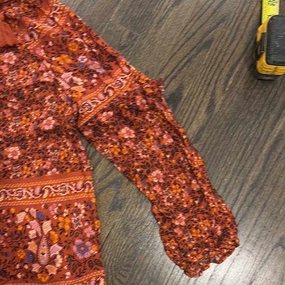 Ladies Floral Orange Peasant top by American Eagle (size Small) - Picture 4 of 6